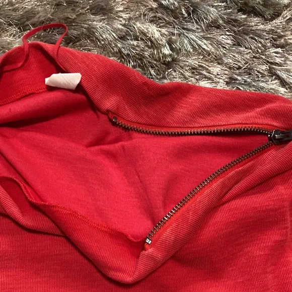 WE THE FREE Unique Sweater - Picture 3 of 4